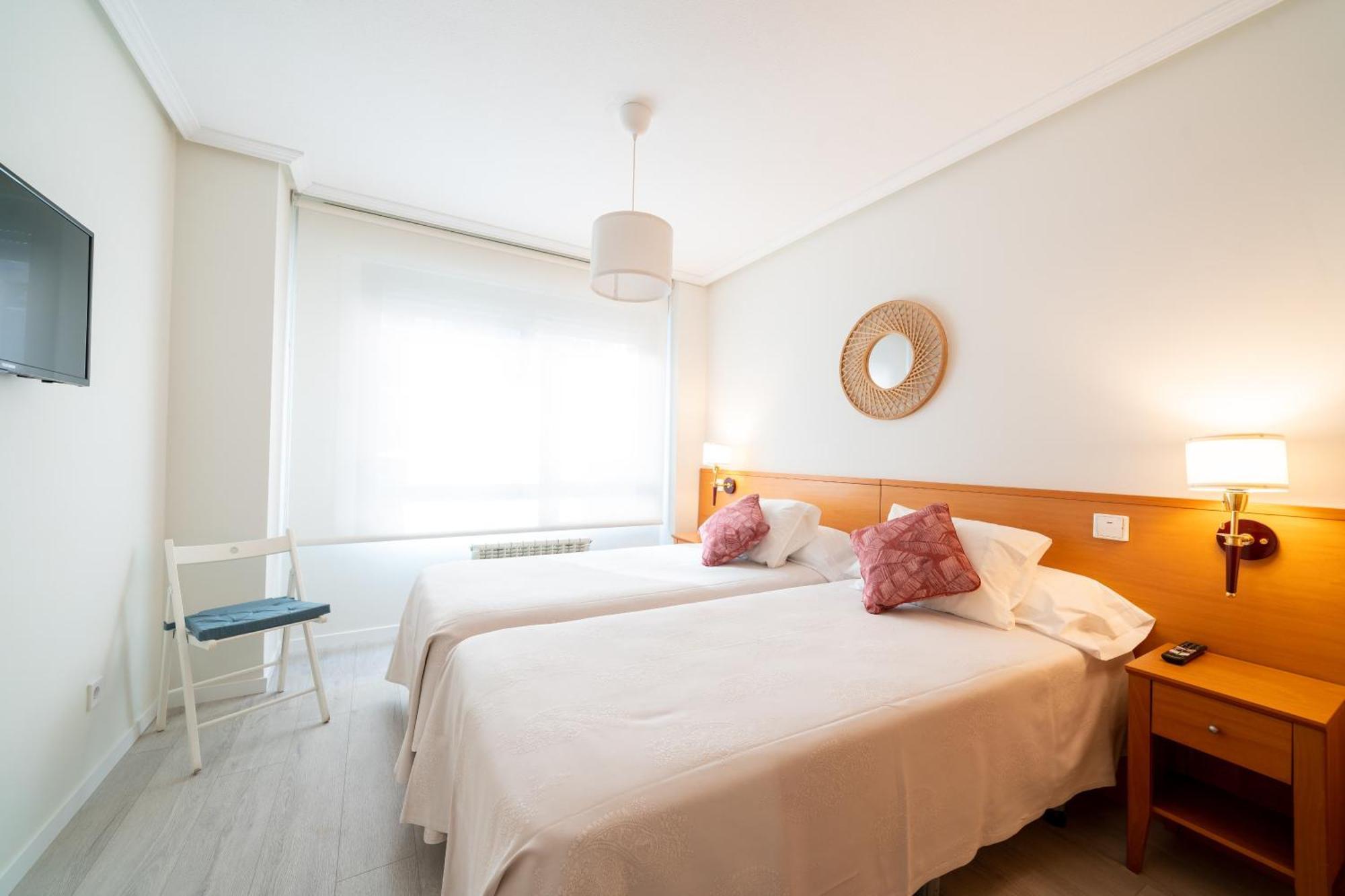 Aparthotel Go - Genova Parquesol - Parking Gratuito *